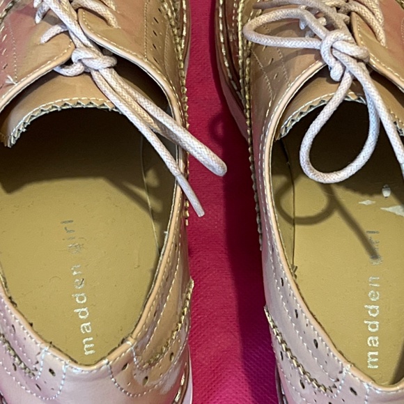 Steve Madden - Picture 6 of 7